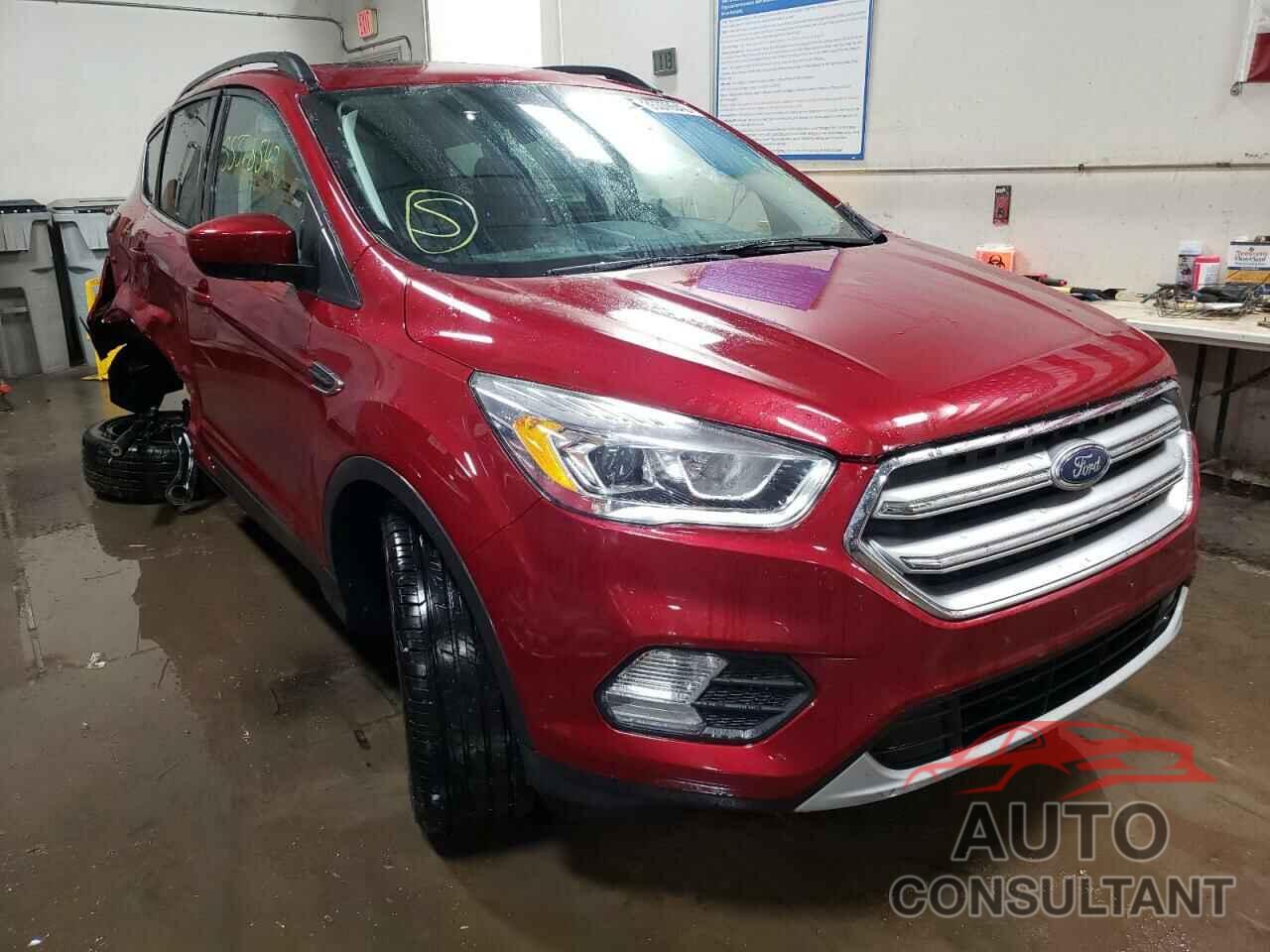FORD ESCAPE 2017 - 1FMCU0GD9HUC86540