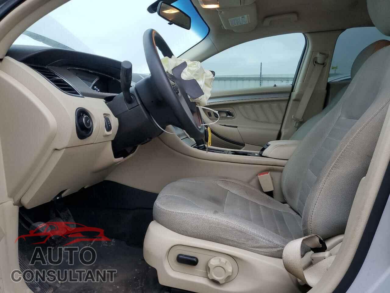 FORD TAURUS 2017 - 1FAHP2D83HG135251