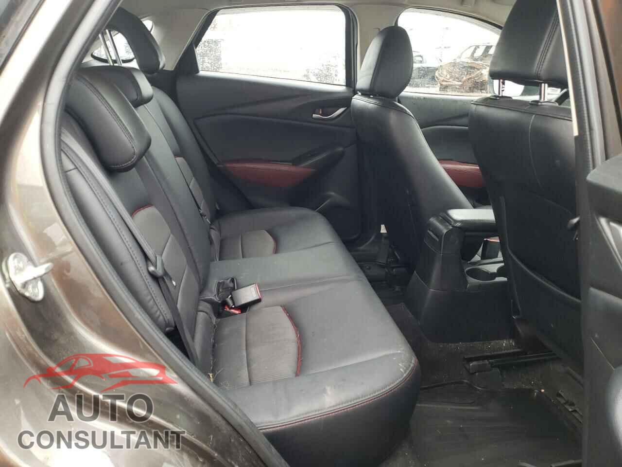 MAZDA CX-3 2017 - JM1DKFC70H0143825
