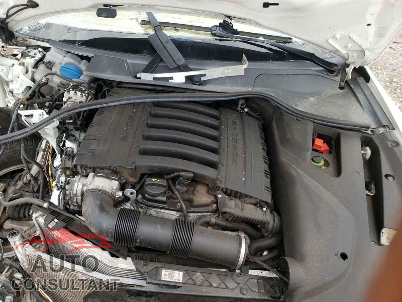 PORSCHE CAYENNE 2016 - WP1AA2A21GLA10606