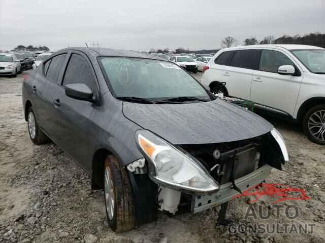 NISSAN VERSA 2018 - 3N1CN7AP5JL813876