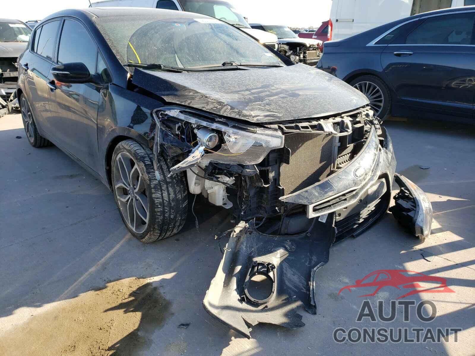 KIA FORTE 2016 - KNAFZ5A35G5625686