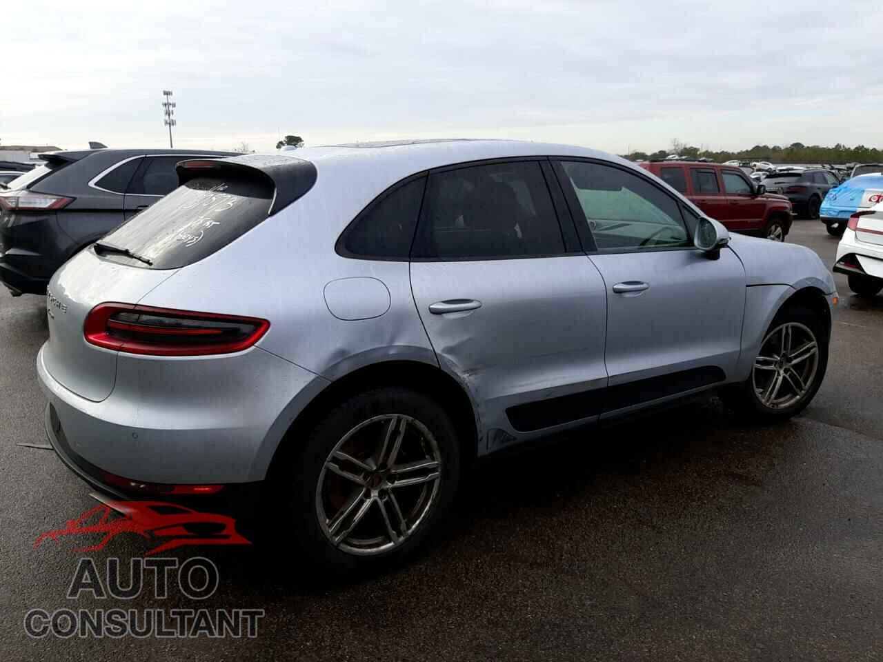 PORSCHE MACAN 2017 - WP1AA2A50HLB08439