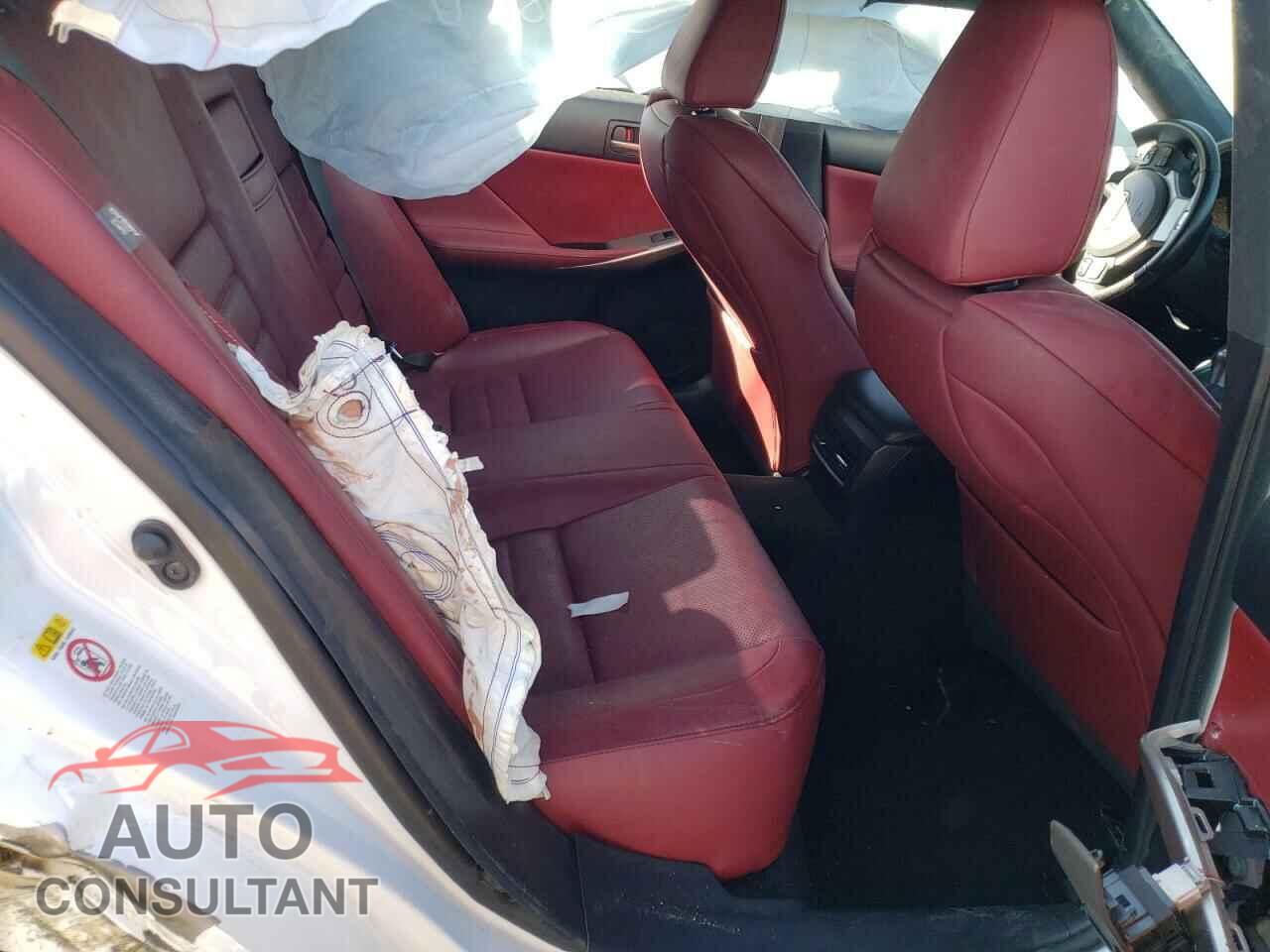LEXUS IS 2017 - JTHBA1D2XH5058122