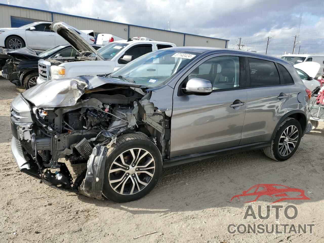 MITSUBISHI OUTLANDER 2018 - JA4AP3AW2JU015155
