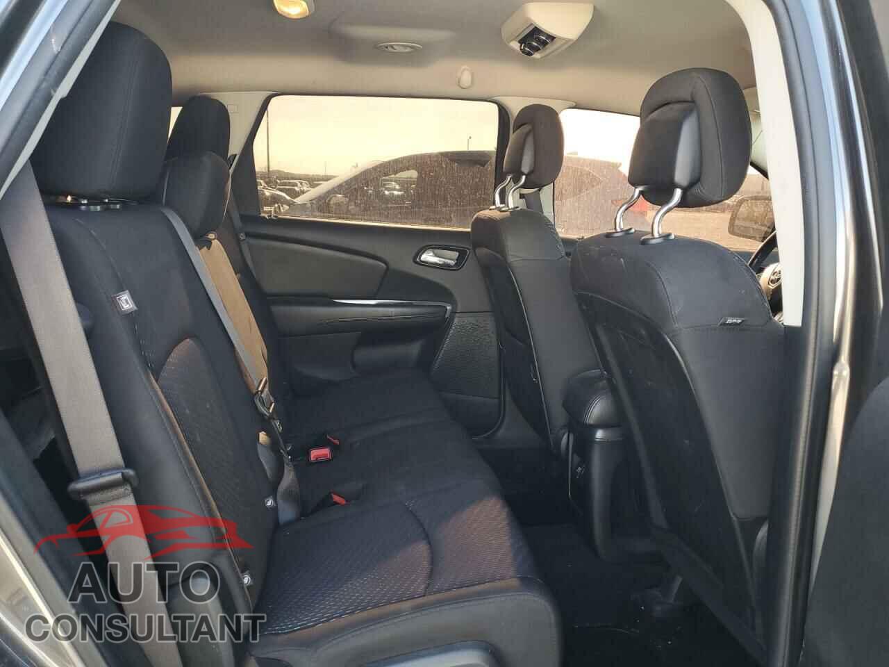DODGE JOURNEY 2017 - 3C4PDCBB5HT527159