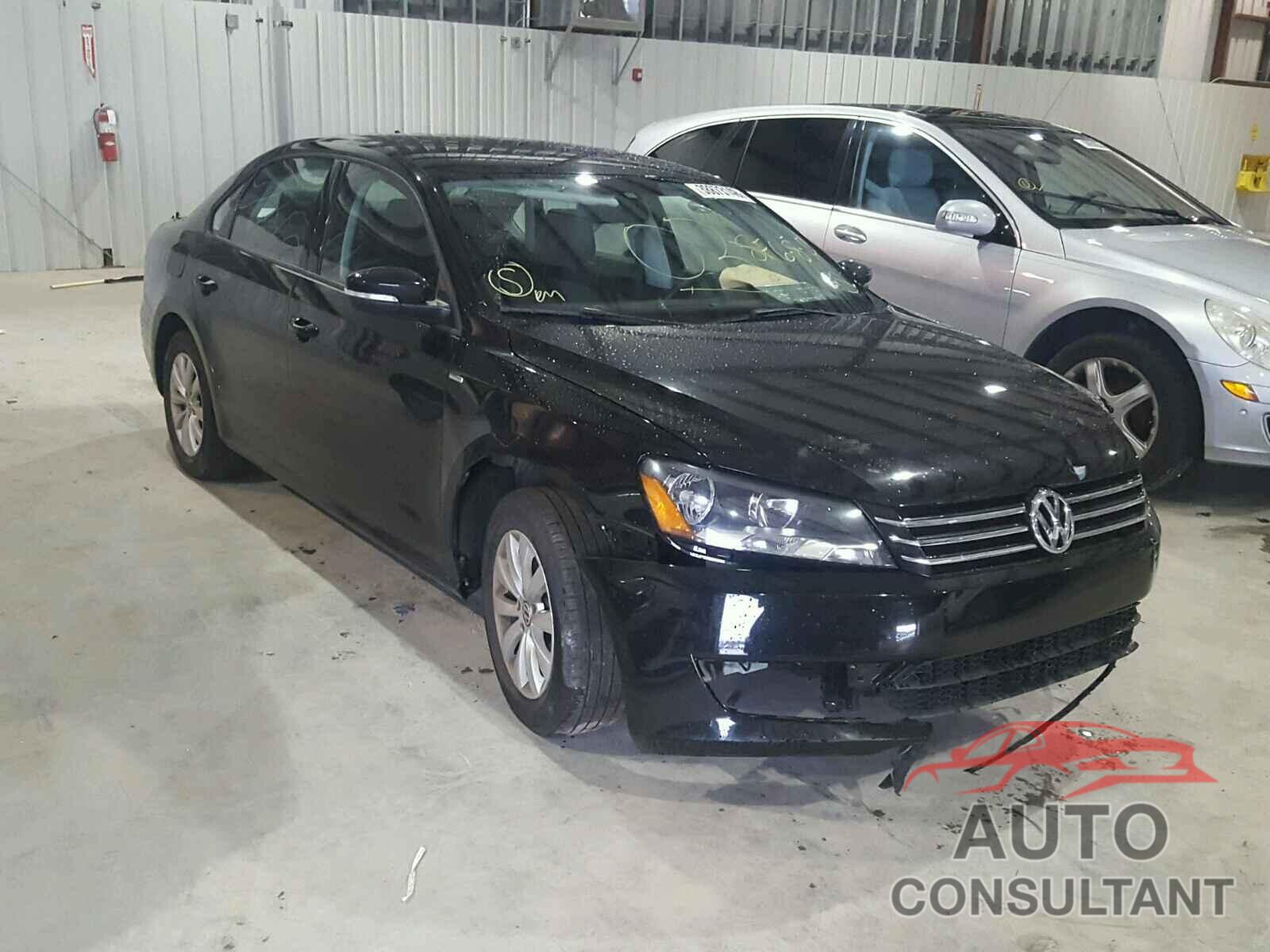 VOLKSWAGEN PASSAT 2015 - 1VWAS7A31FC008810