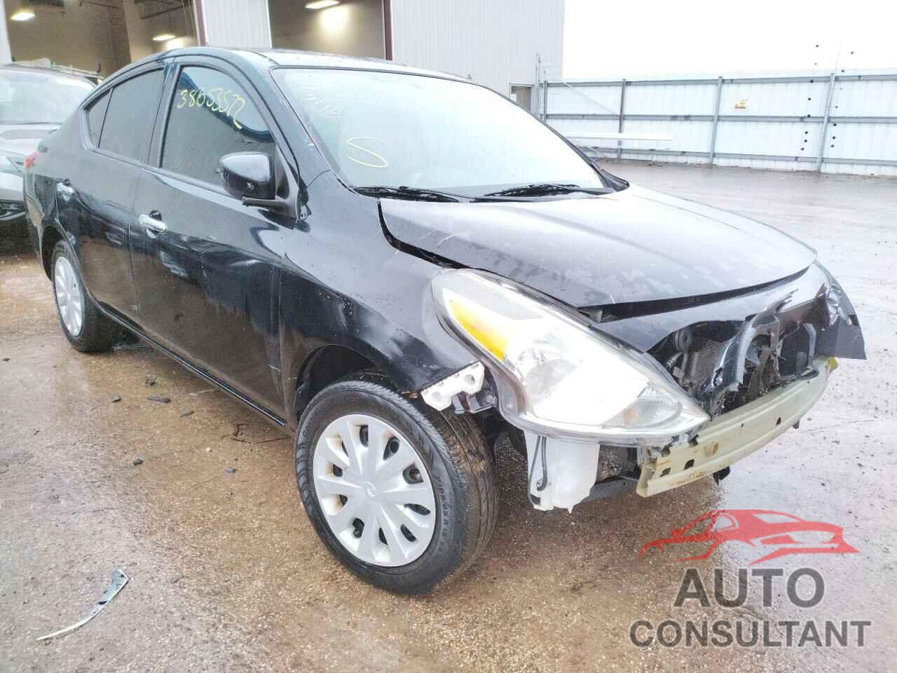 NISSAN VERSA 2017 - 3N1CN7AP5HL833734