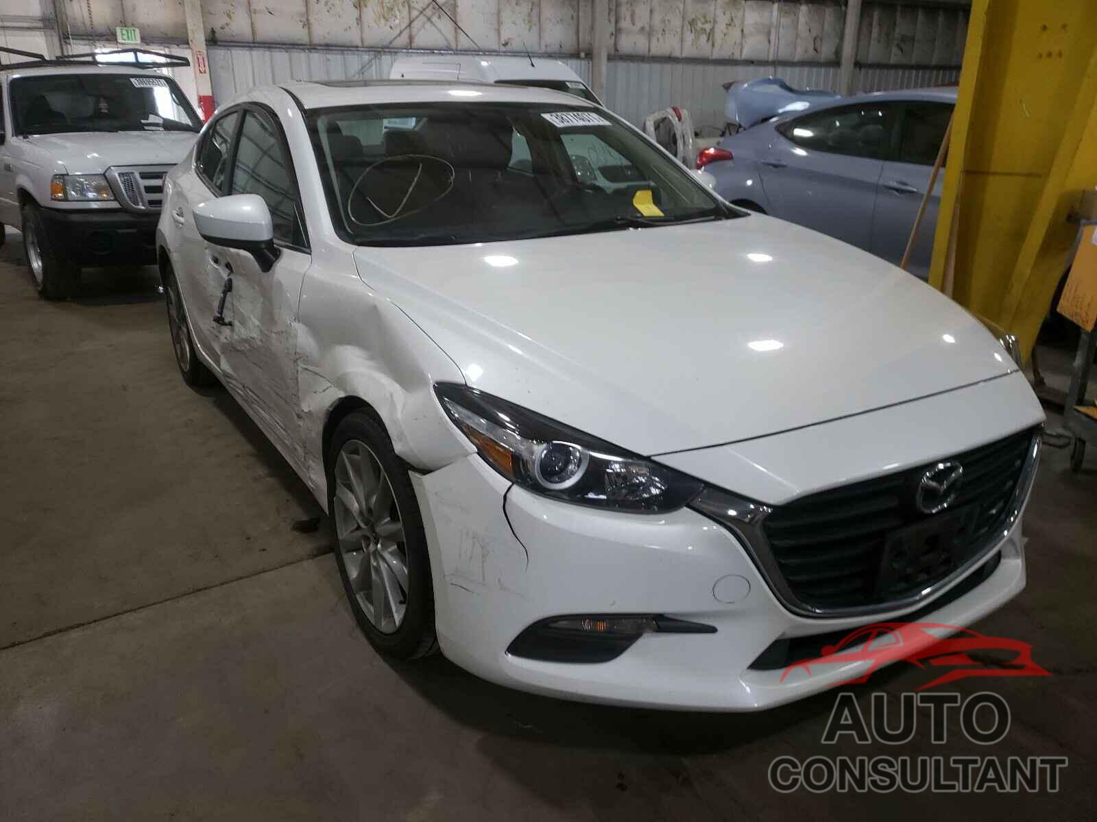 MAZDA 3 2017 - 3MZBN1V78HM124237