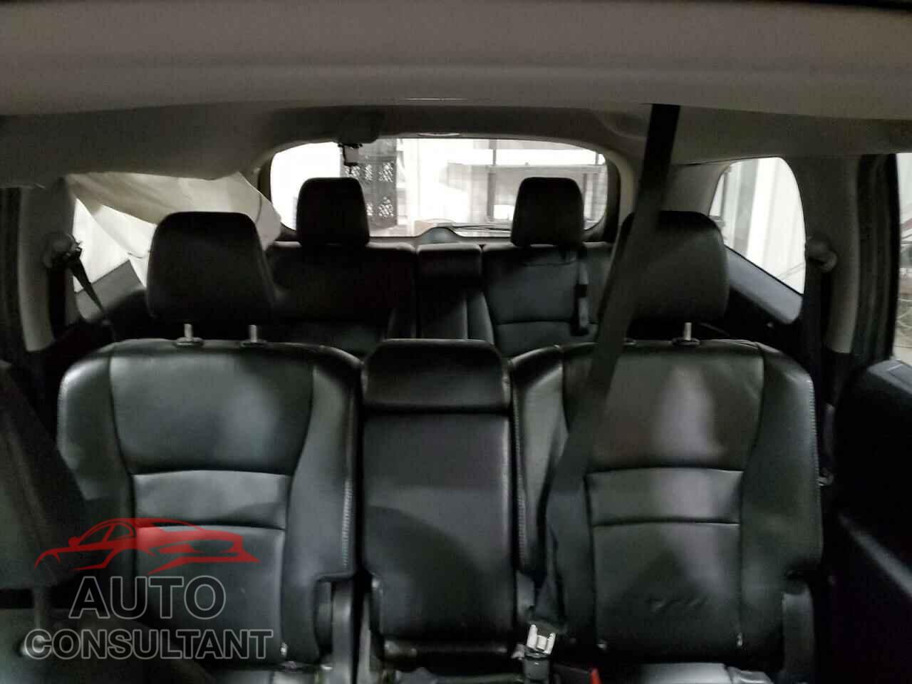 HONDA PILOT 2016 - 5FNYF6H57GB040186