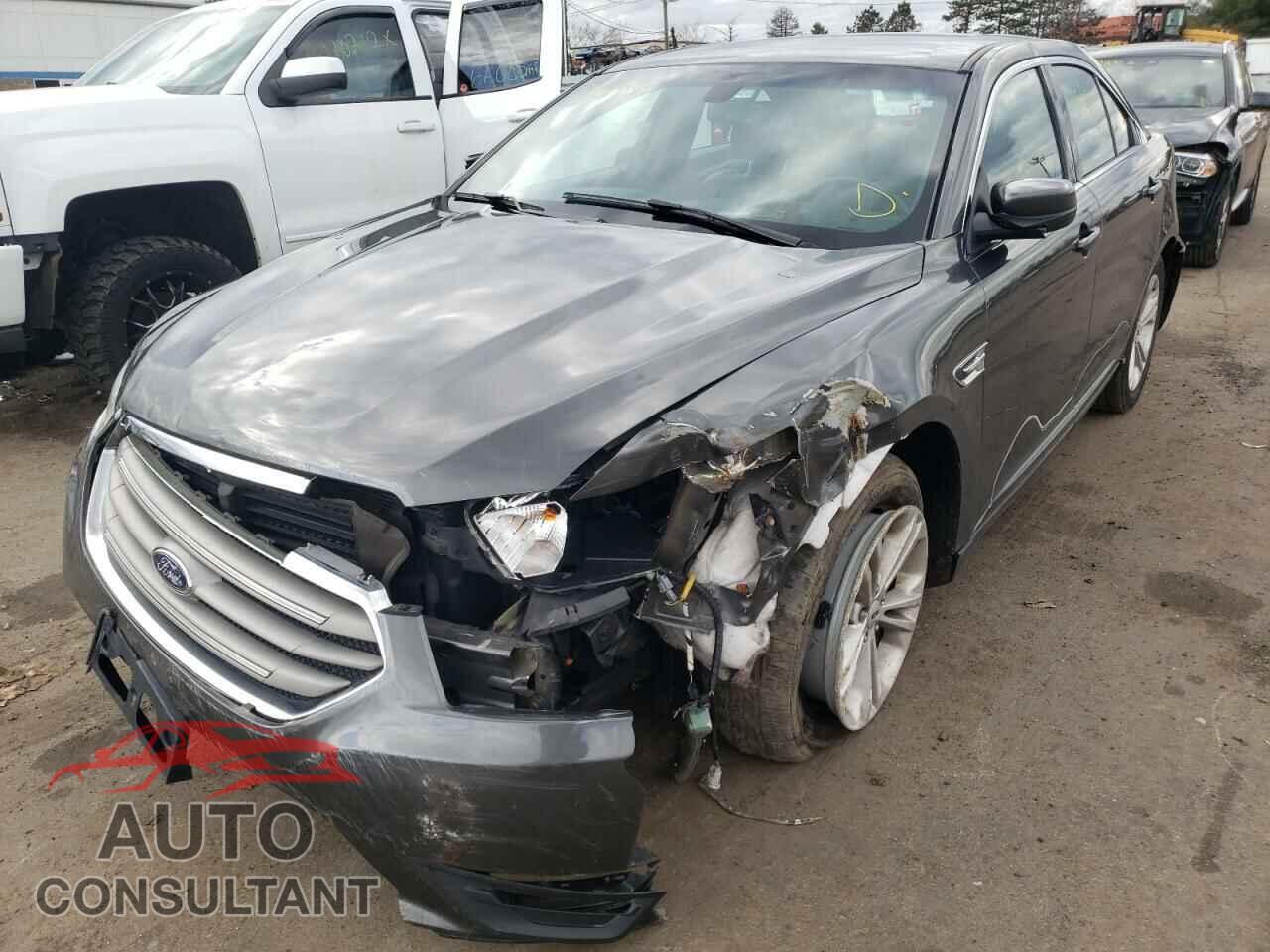 FORD TAURUS 2017 - 1FAHP2E88HG113681