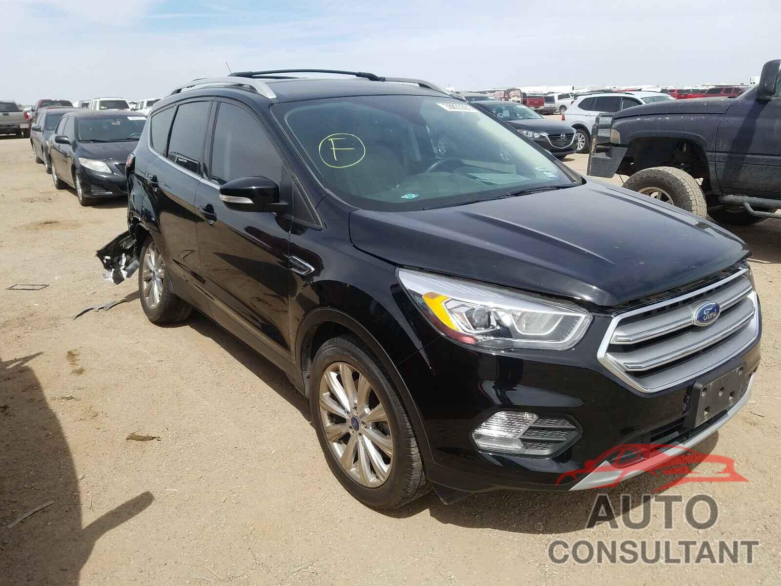 FORD ESCAPE 2017 - 1FMCU0J92HUB23538