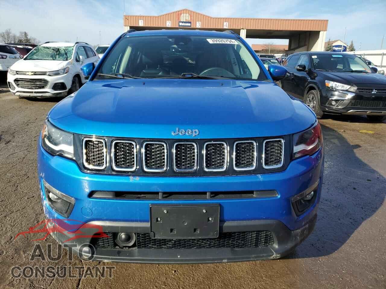 JEEP COMPASS 2018 - 3C4NJDBB5JT393345