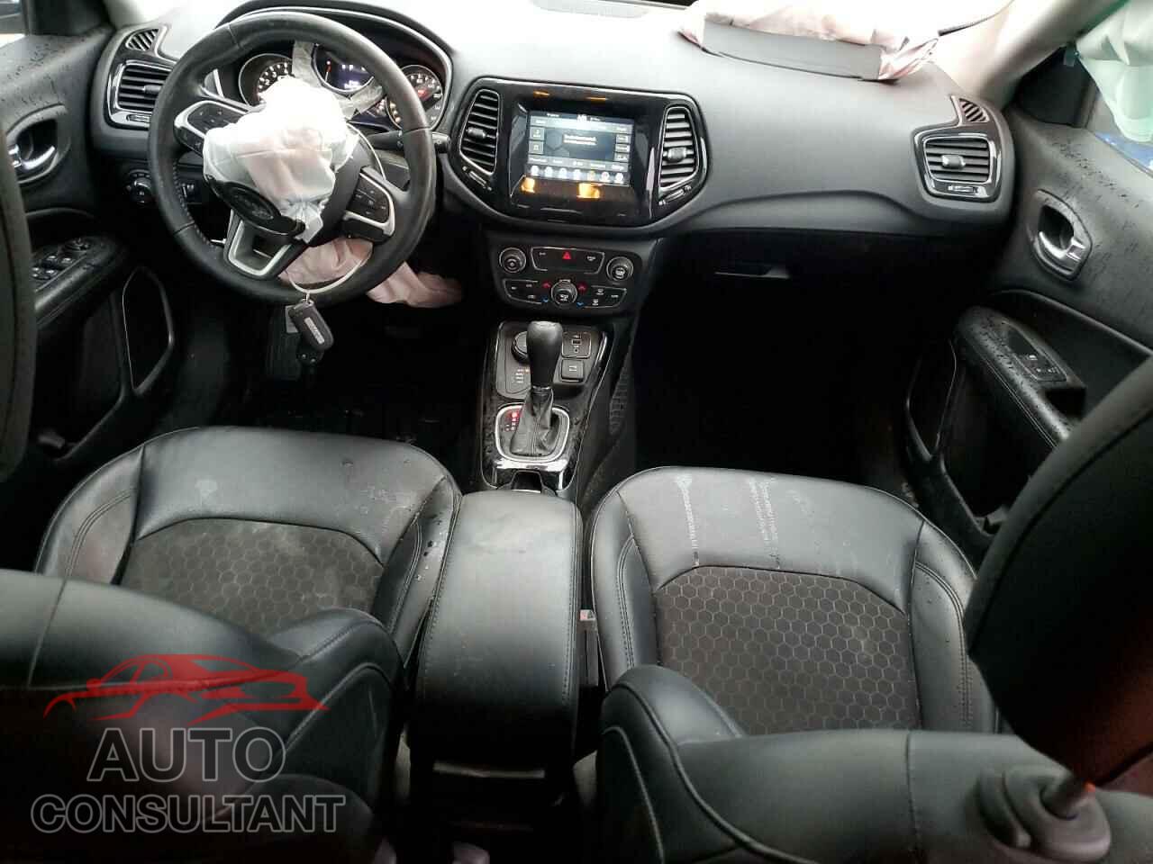 JEEP COMPASS 2020 - 3C4NJDBB2LT115263