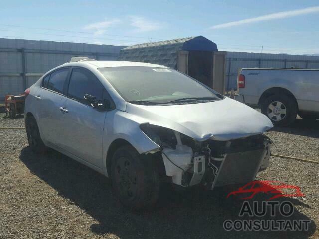 KIA FORTE 2016 - KNAFK4A6XG5484719