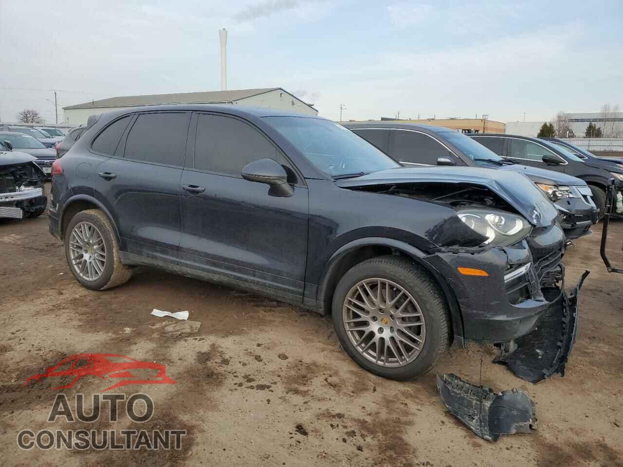 PORSCHE CAYENNE 2018 - WP1AA2A28JKA00295