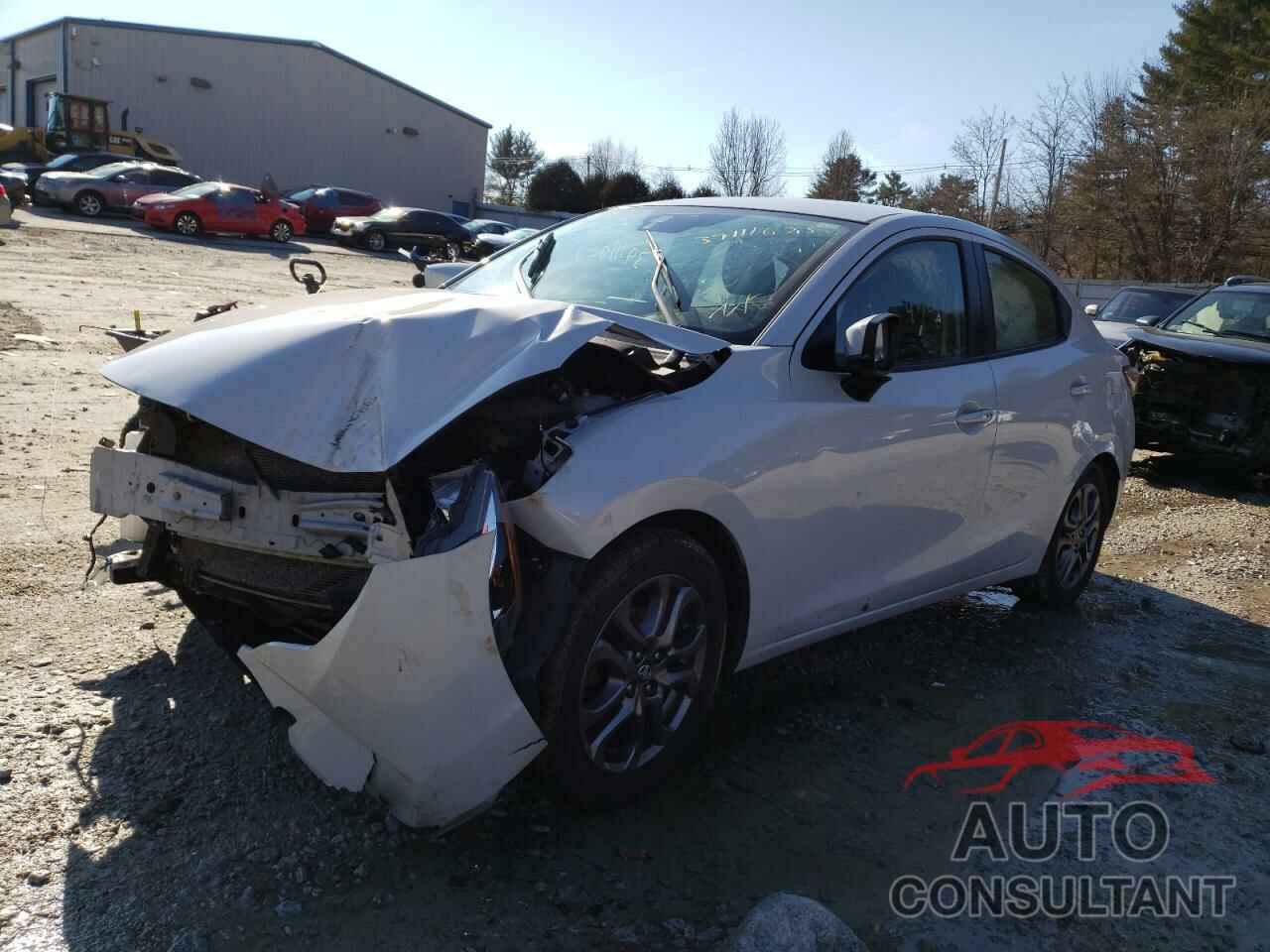 TOYOTA YARIS 2019 - 3MYDLBYV7KY503751