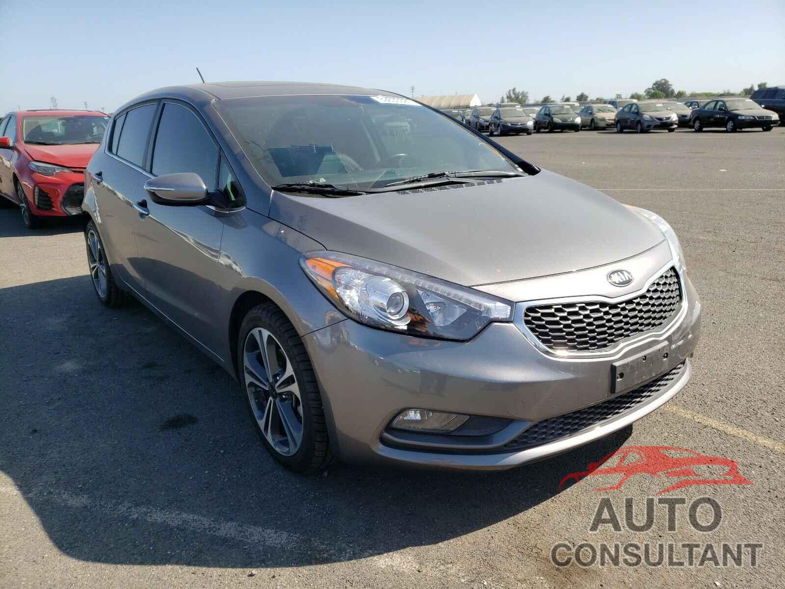 KIA FORTE 2016 - KNAFX5A87G5633550