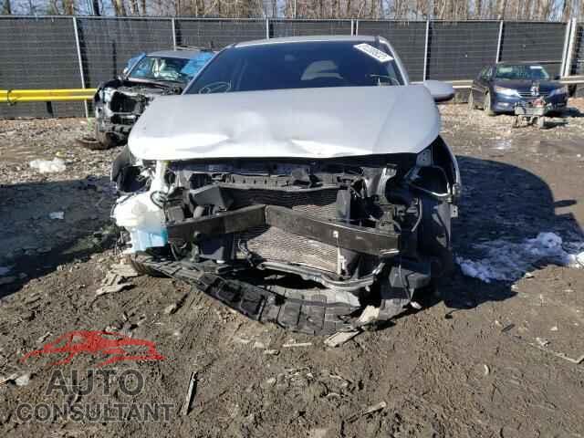 HYUNDAI ACCENT 2019 - 3KPC24A3XKE061406