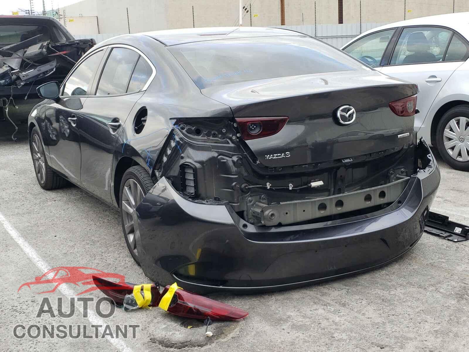 MAZDA 3 2019 - JM1BPACL9K1108419