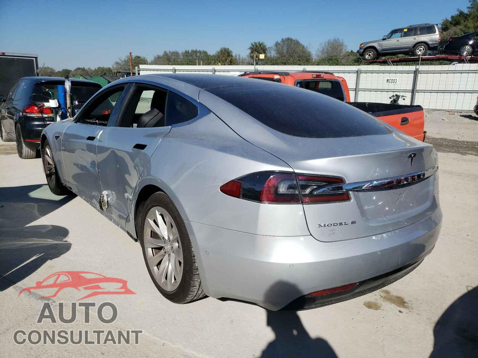 TESLA MODEL S 2018 - 5YJSA1E22JF281226