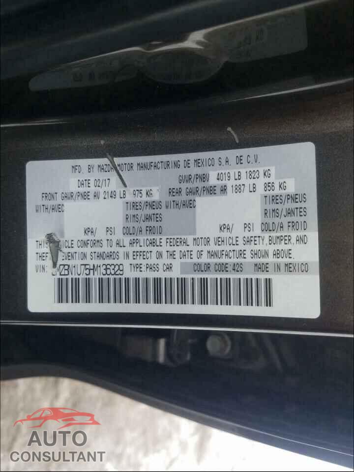 MAZDA 3 2017 - 3MZBN1U75HM136329