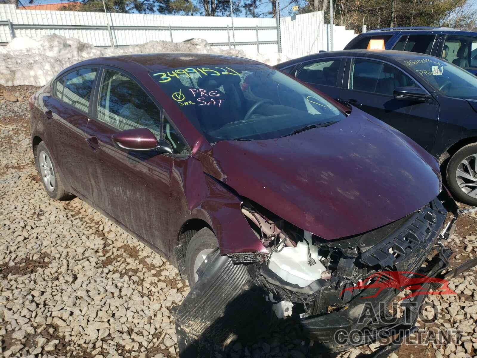 KIA FORTE 2017 - 3KPFK4A74HE096922