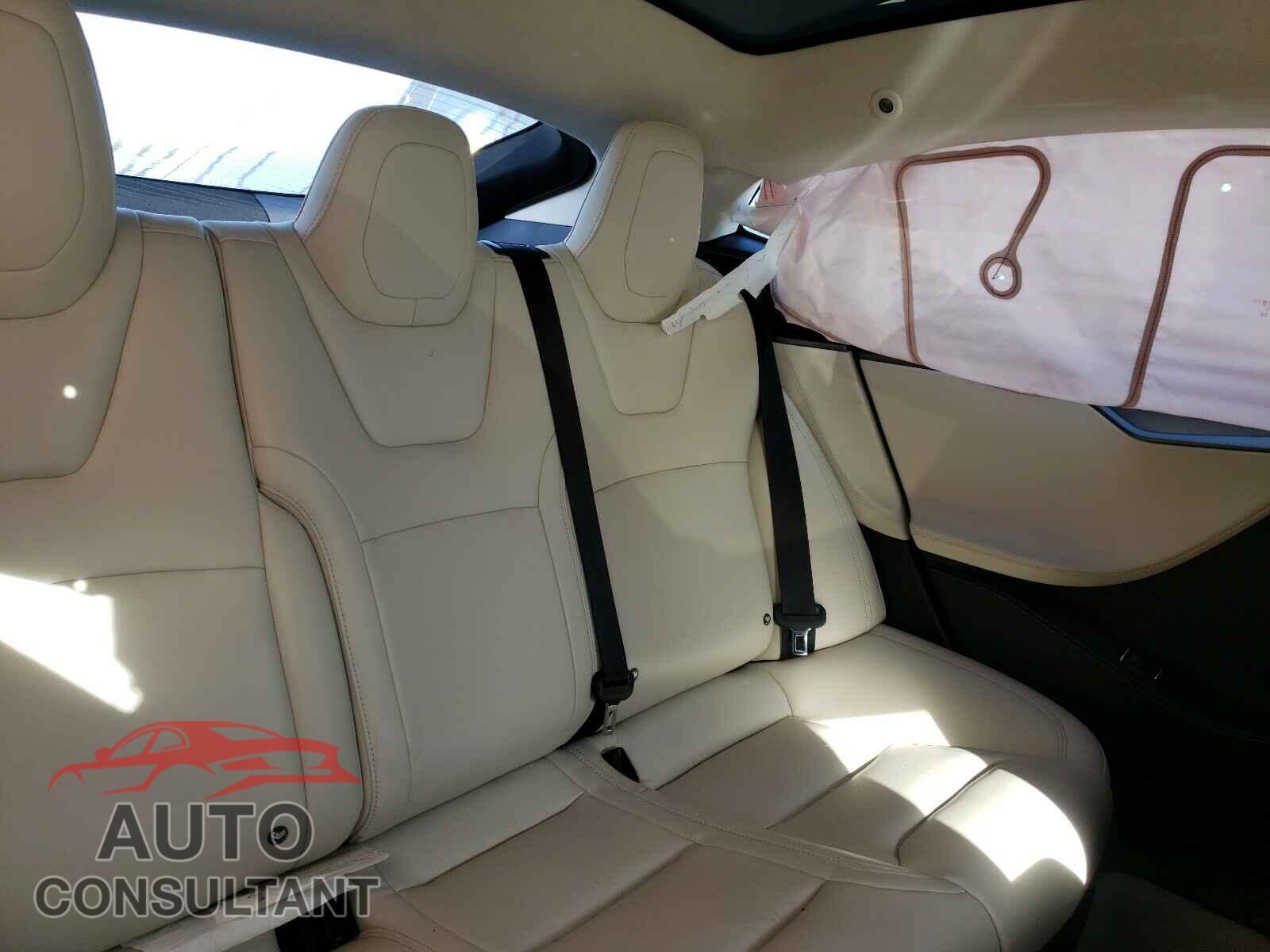TESLA MODEL S 2018 - 5YJSA1E2XJF273441