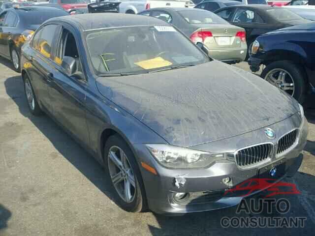 BMW 3 SERIES 2015 - WBA3C1G54FNR50091