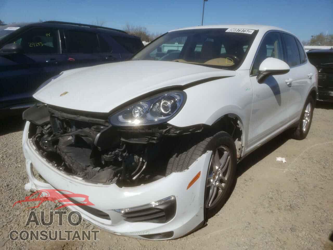 PORSCHE CAYENNE 2016 - WP1AA2A25GLA05411