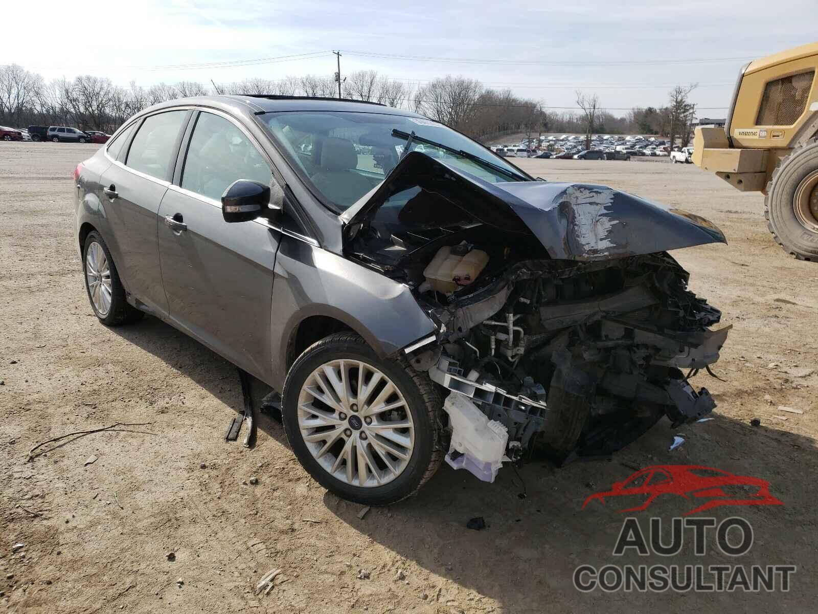FORD FOCUS 2018 - 1FADP3J22JL251784