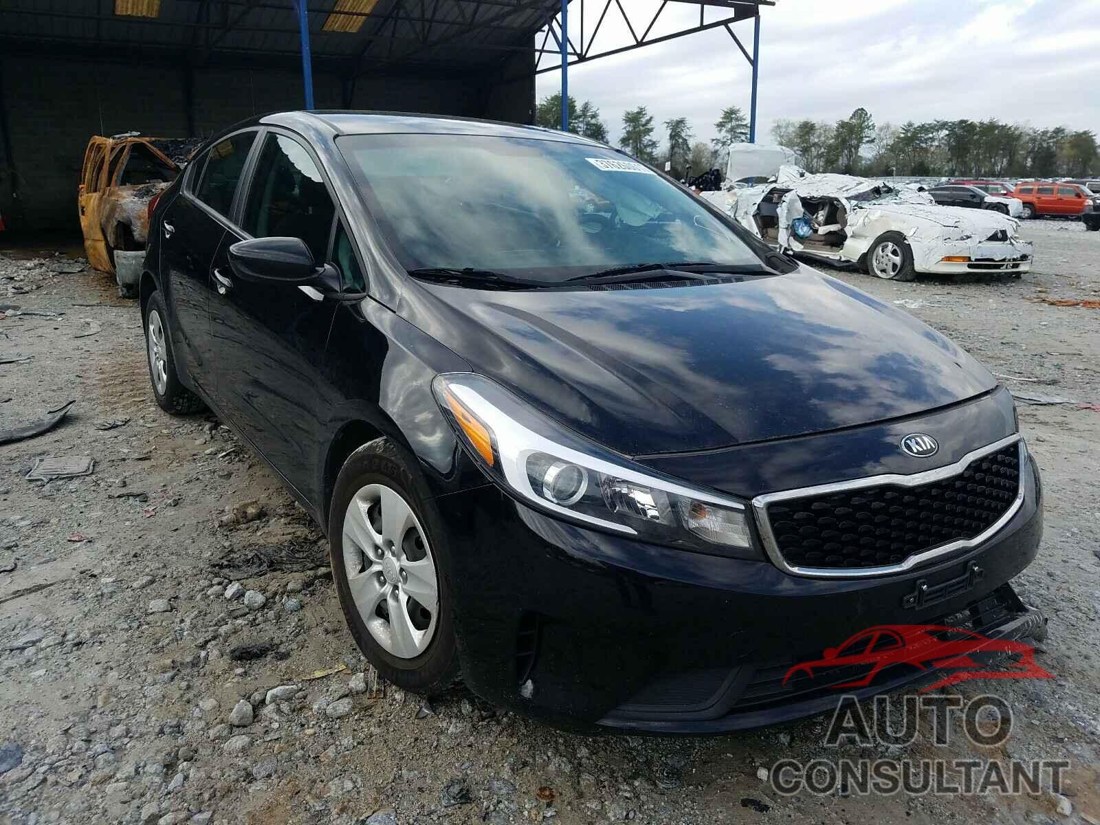 KIA FORTE 2018 - 3KPFK4A75JE229435