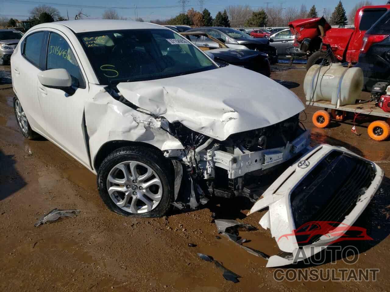 TOYOTA YARIS 2017 - 3MYDLBYV2HY176183