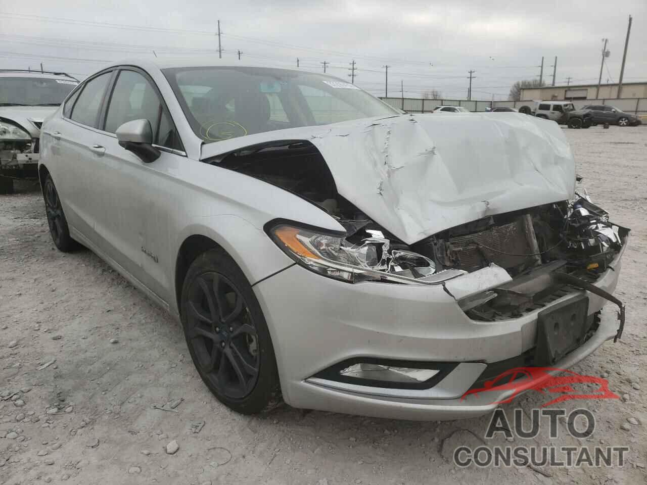 FORD FUSION 2018 - 3FA6P0LU9JR131987
