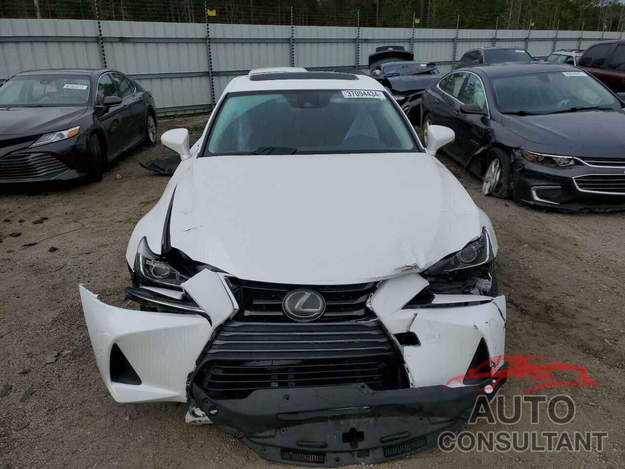 LEXUS IS 2018 - JTHBA1D21J5080841