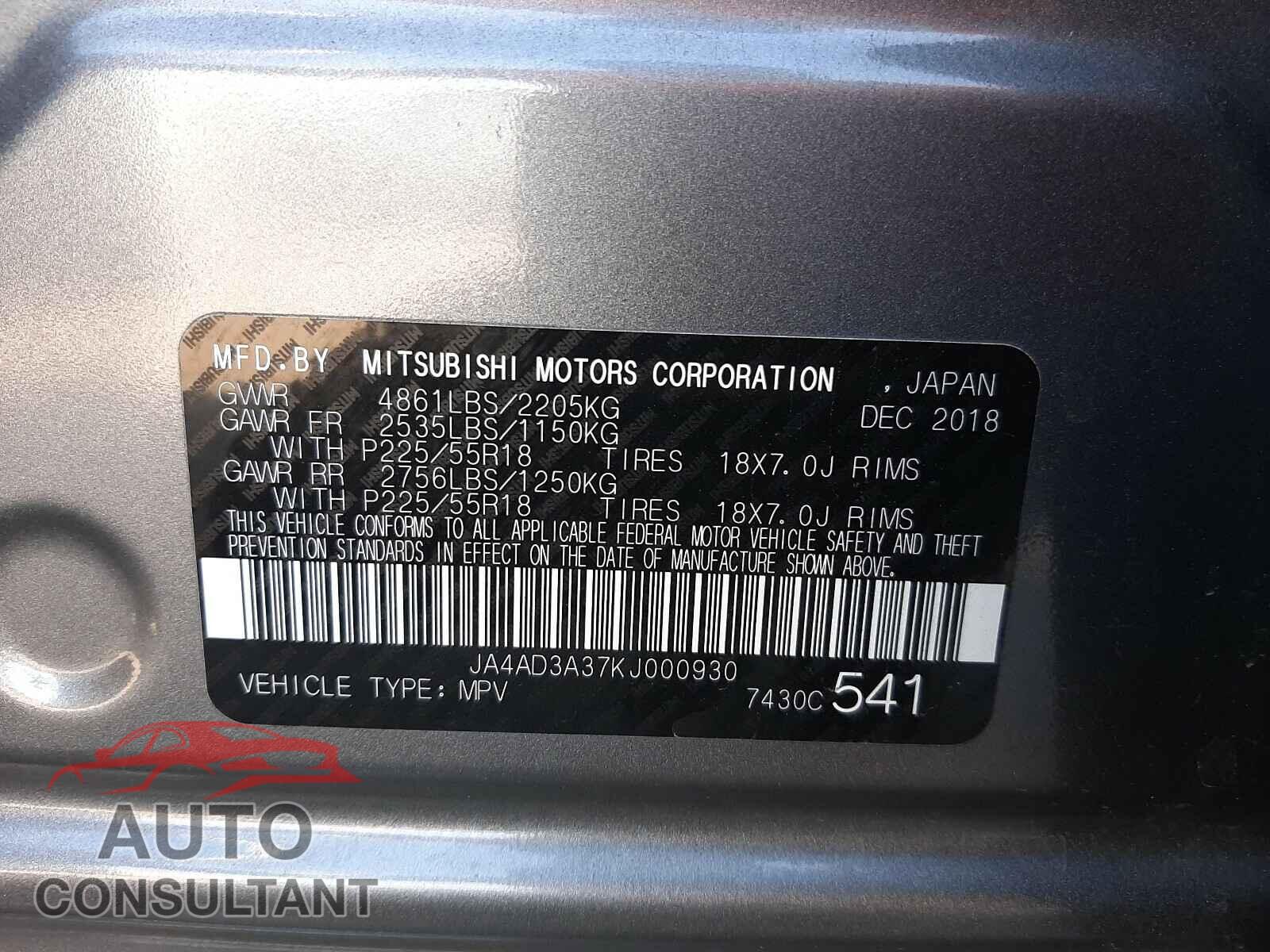 MITSUBISHI OUTLANDER 2019 - JA4AD3A37KJ000930
