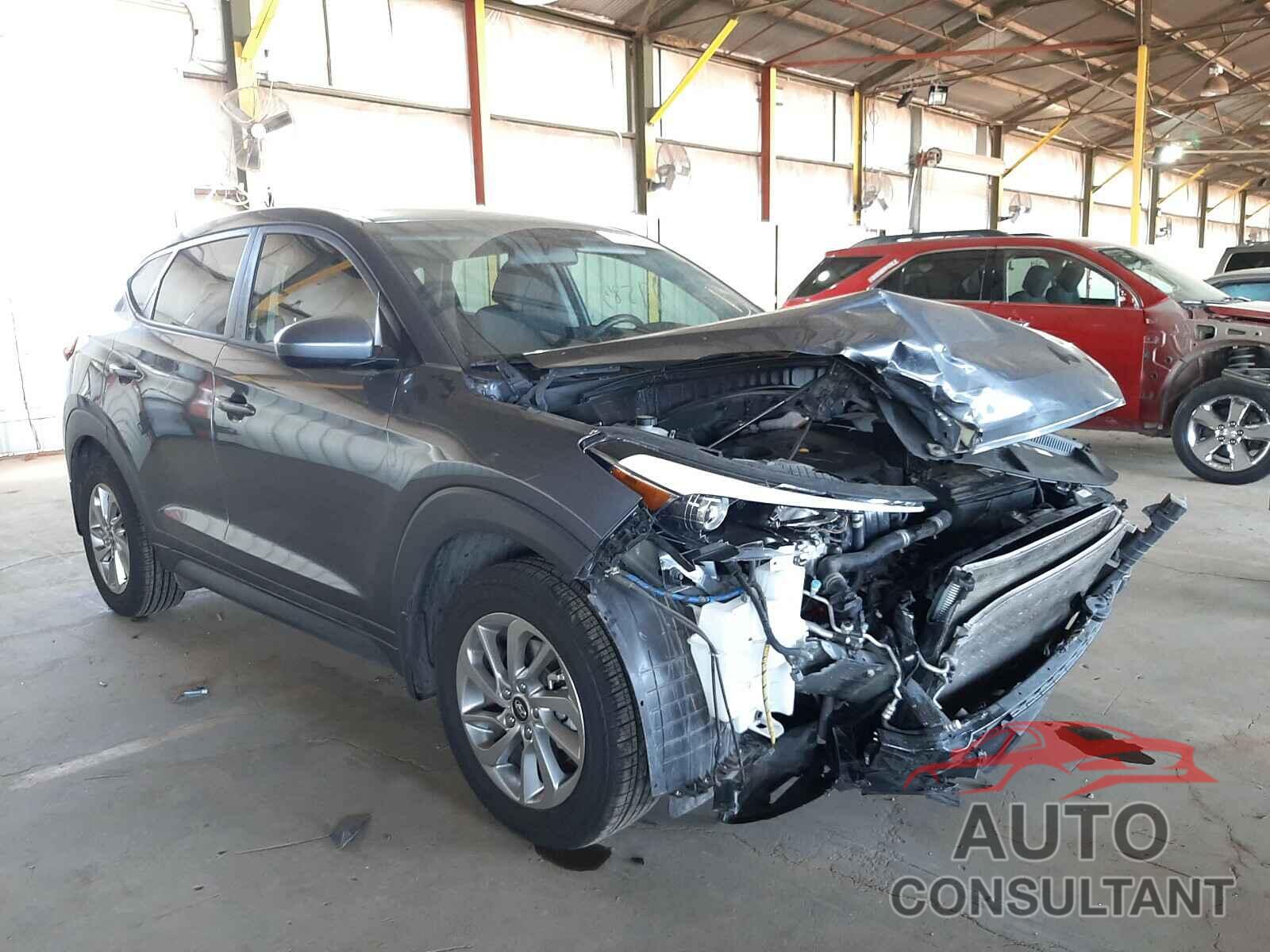 HYUNDAI TUCSON 2018 - KM8J23A44JU755031