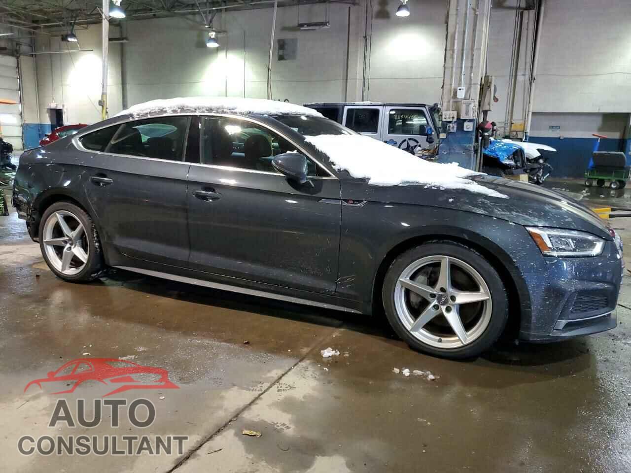 AUDI A5 2018 - WAUENCF55JA055712