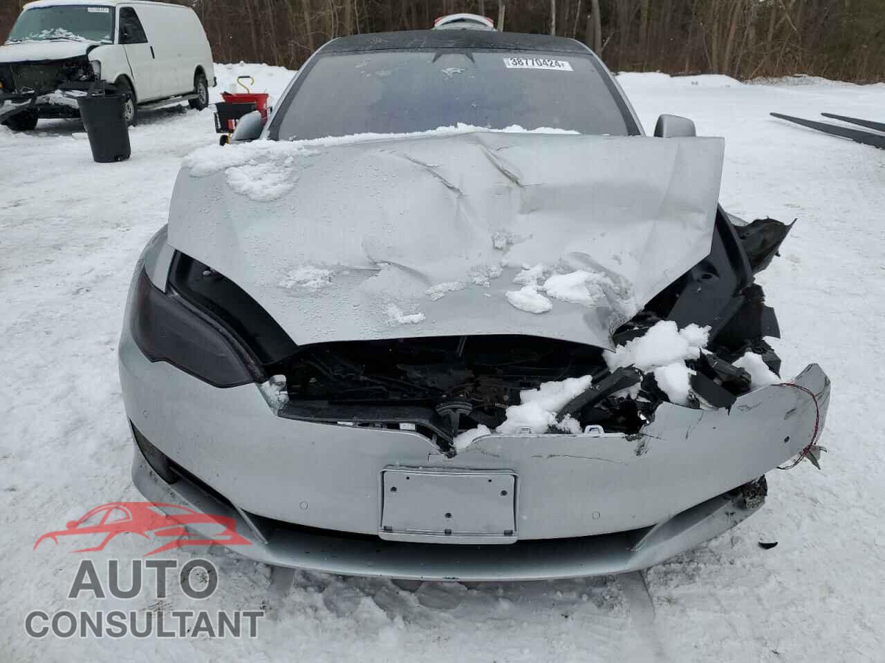 TESLA MODEL S 2018 - 5YJSA1E23JF232455