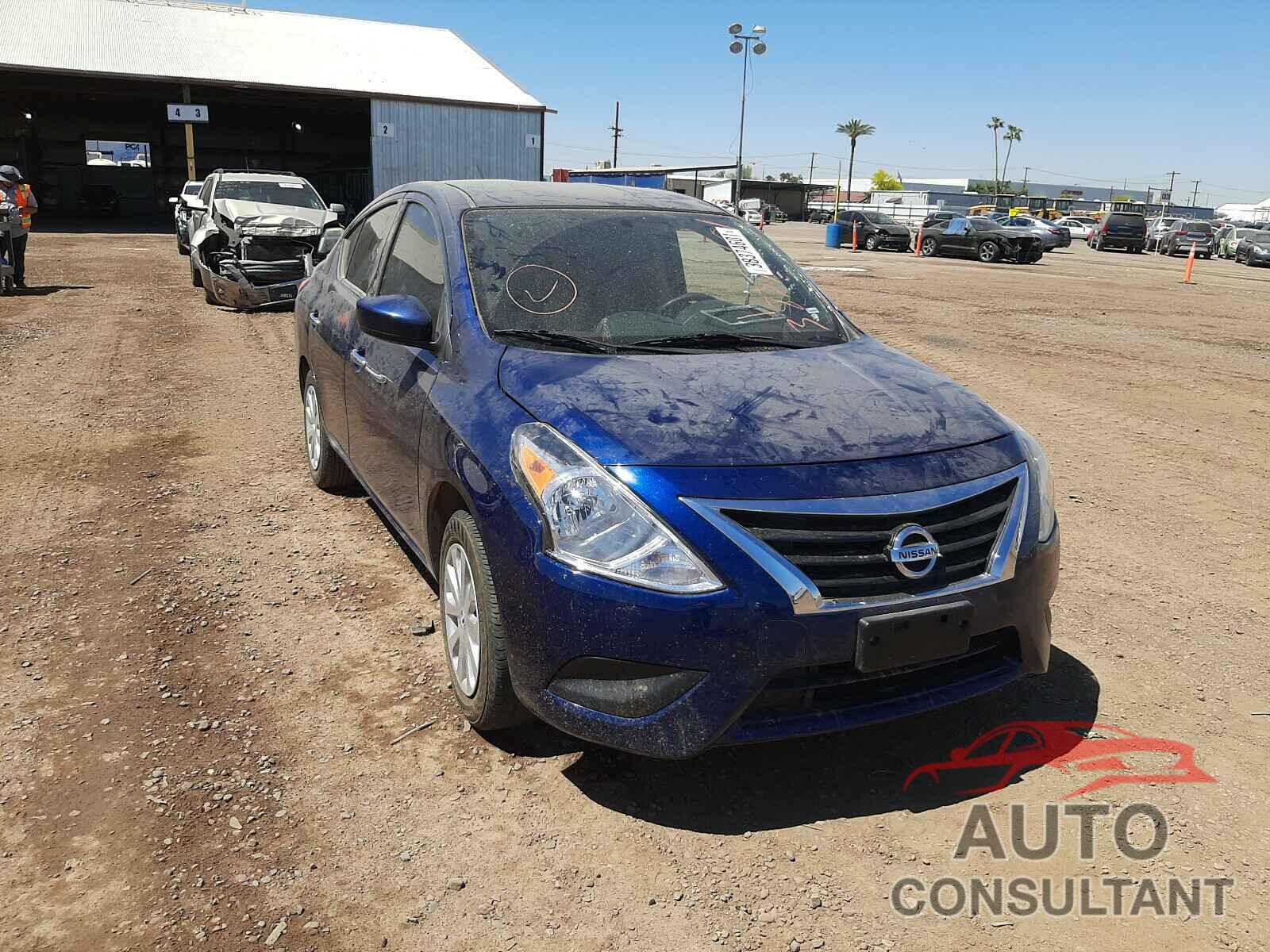 NISSAN VERSA 2019 - 3N1CN7AP7KL850395