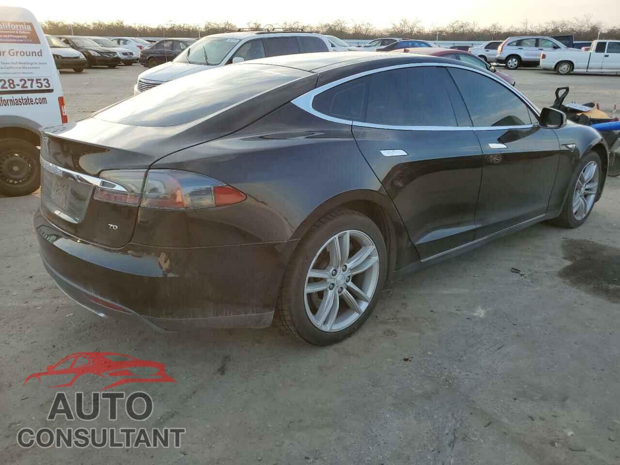 TESLA MODEL S 2015 - 5YJSA1E13FF119099