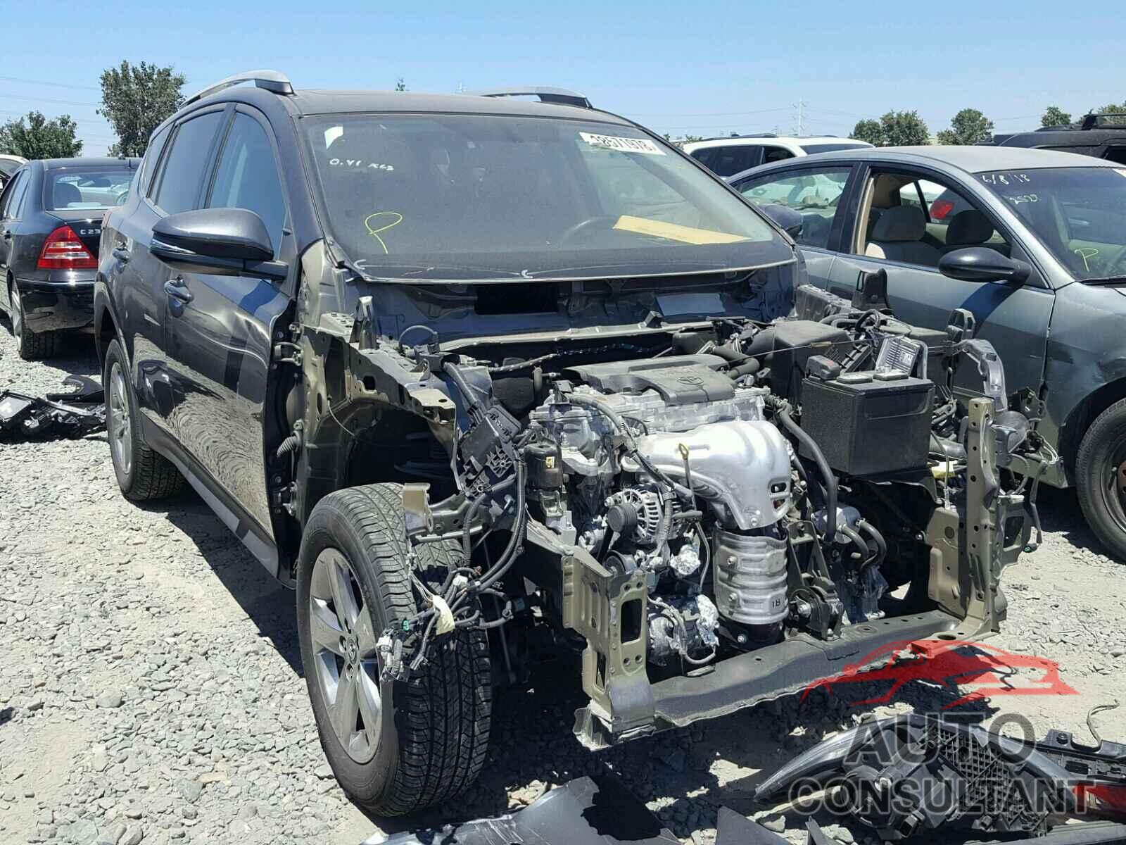 TOYOTA RAV4 XLE 2015 - 2T3RFREV0FW388818