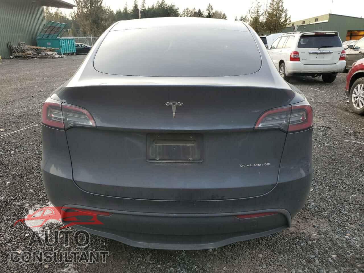 TESLA MODEL Y 2022 - 7SAYGDEE2NF368475