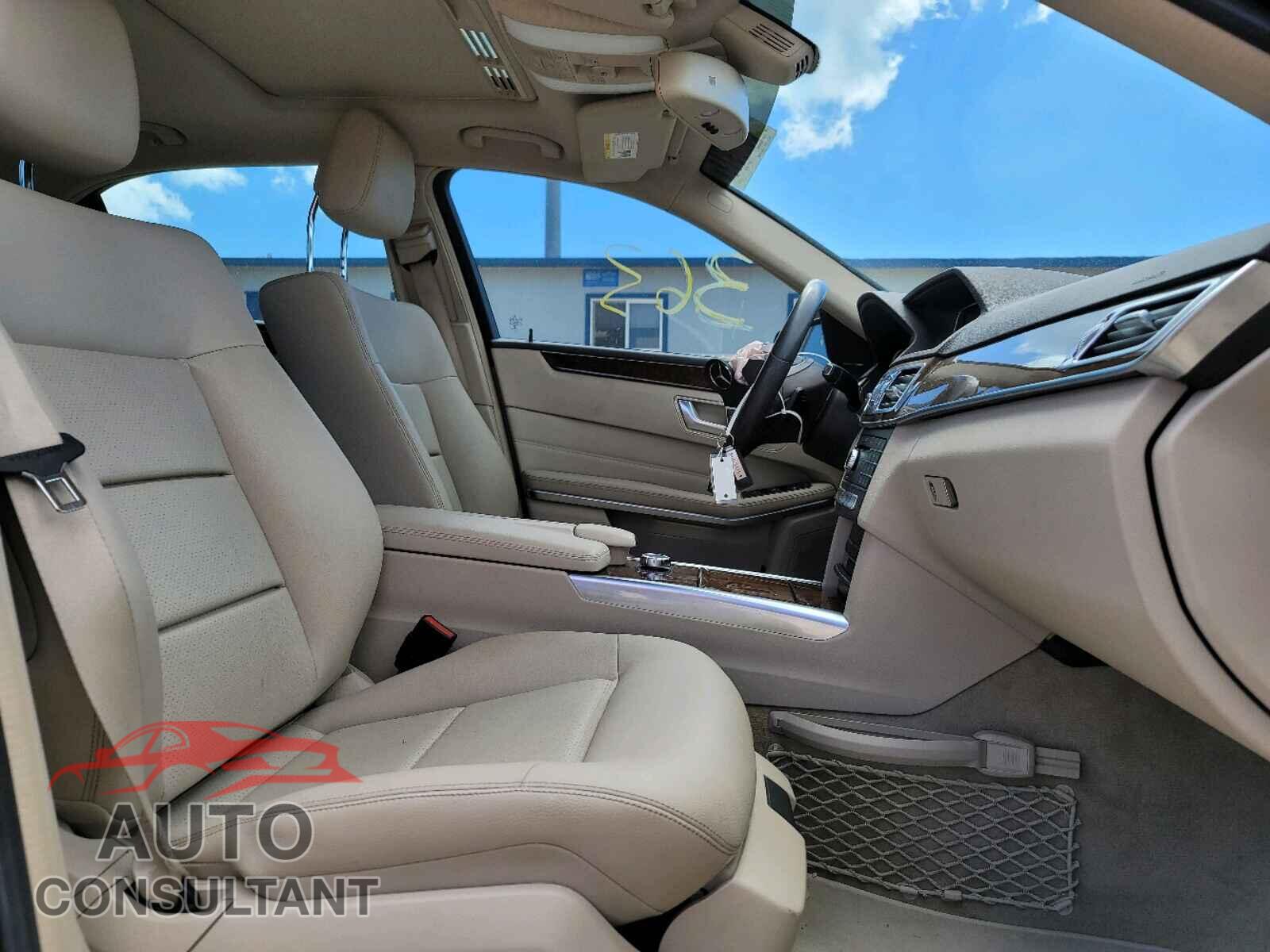MERCEDES-BENZ E CLASS 2016 - WDDHF5KB4GB226267