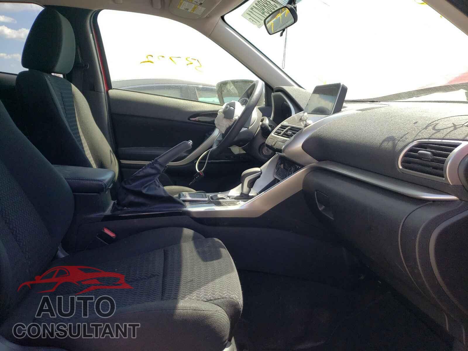MITSUBISHI ECLIPSE 2018 - JA4AT4AA9JZ044919