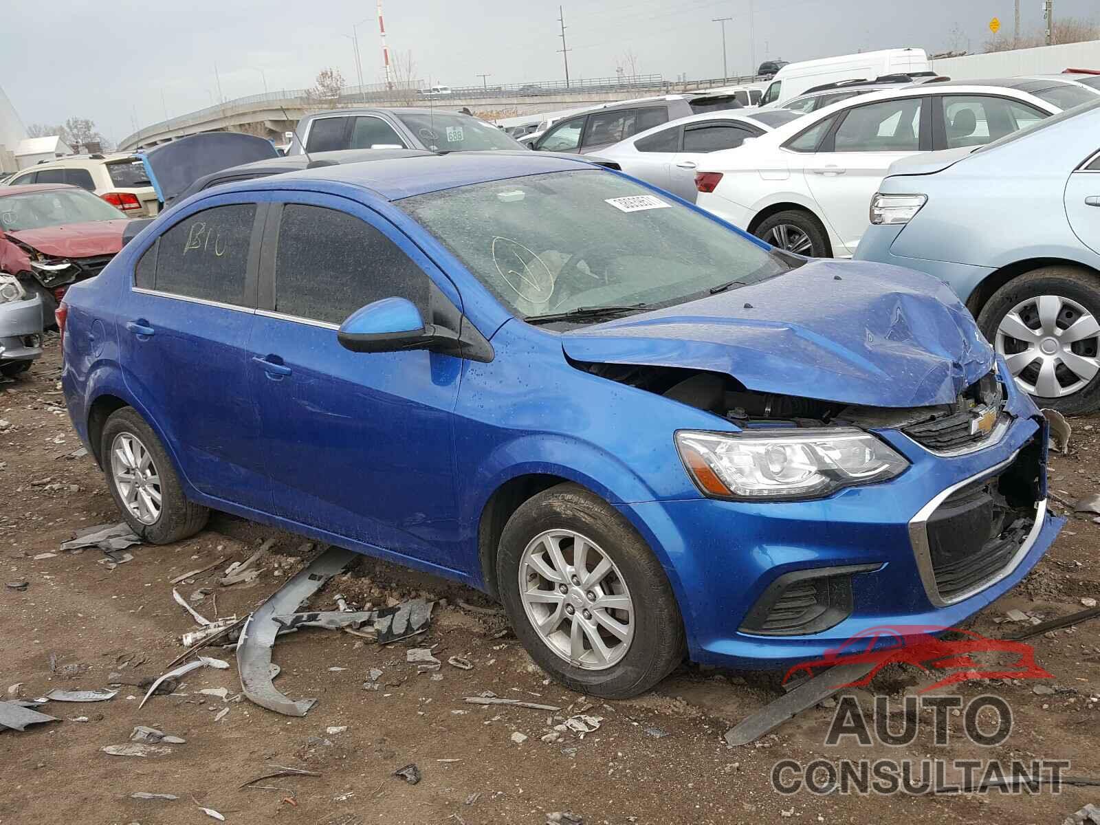 CHEVROLET SONIC 2019 - 1G1JD5SBXK4112653