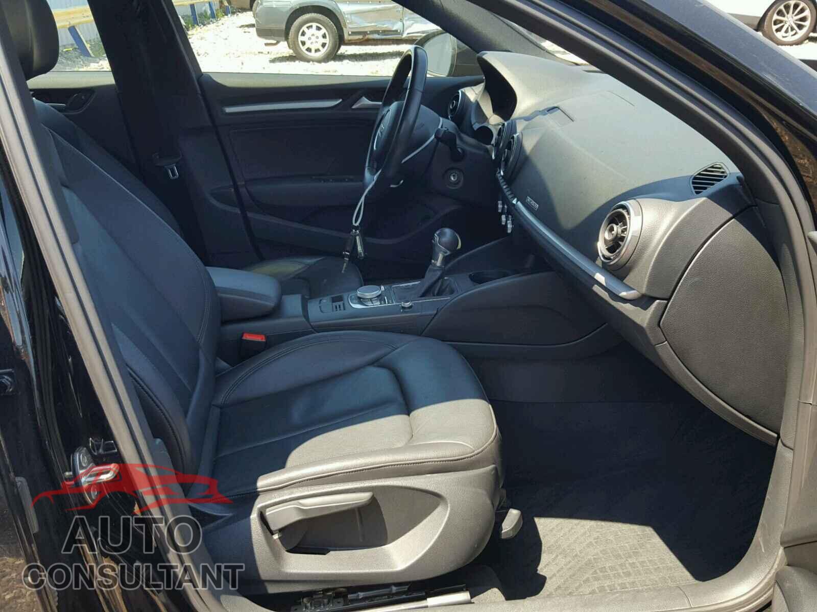 AUDI S3 2015 - WAUBFGFF6F1022158