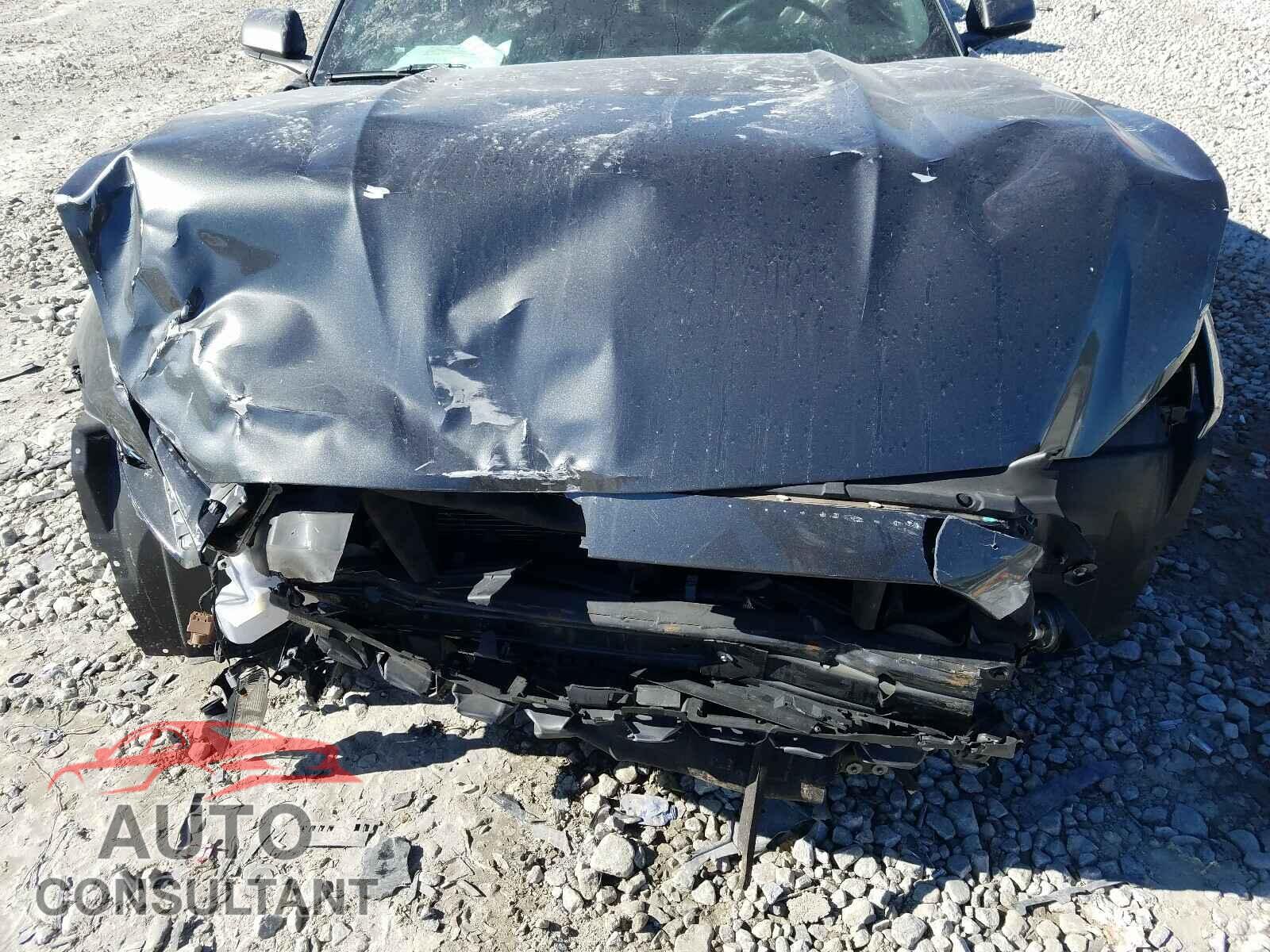 FORD MUSTANG 2016 - 1FA6P8TH8G5241152
