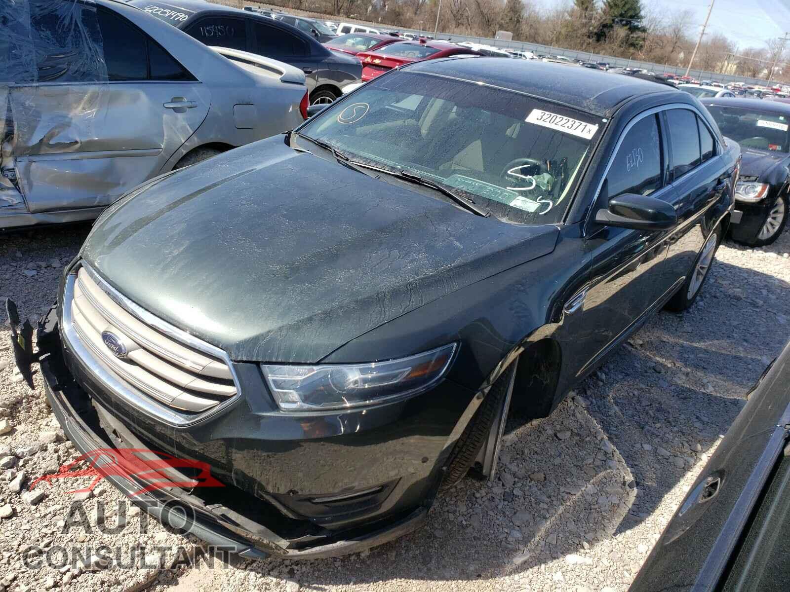 FORD TAURUS 2016 - 1FAHP2E82GG140647
