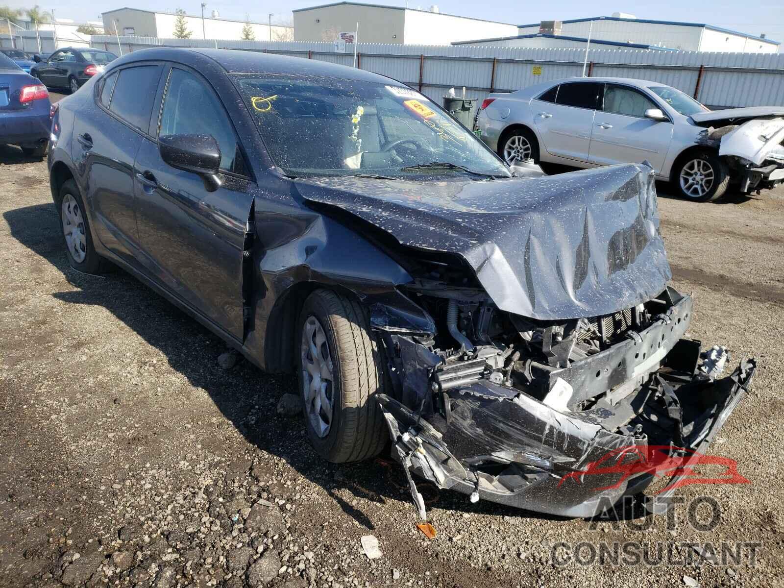 MAZDA 3 2016 - JM1BM1T70G1334867